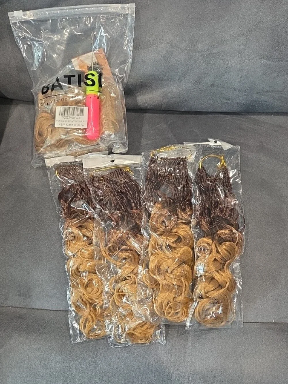 8 Pack Gogo Curl Crochet Hair 10 inch Short Curly 33/27 Brown Honey Blonde Ombre